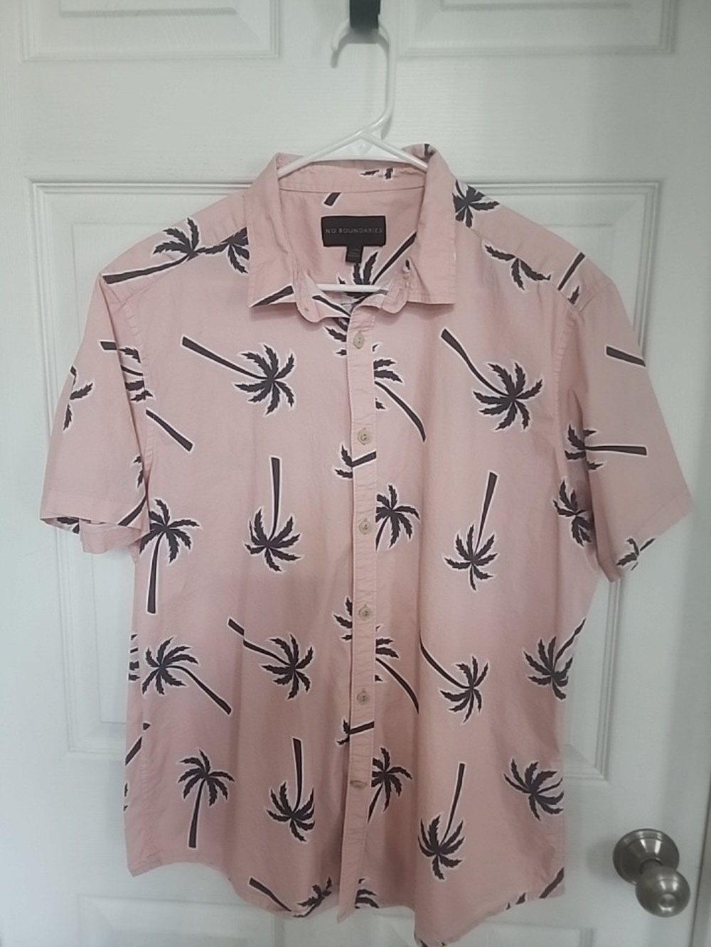 No Boundaries Pink Short-Sleeve Palm Print Button-Down Shirt